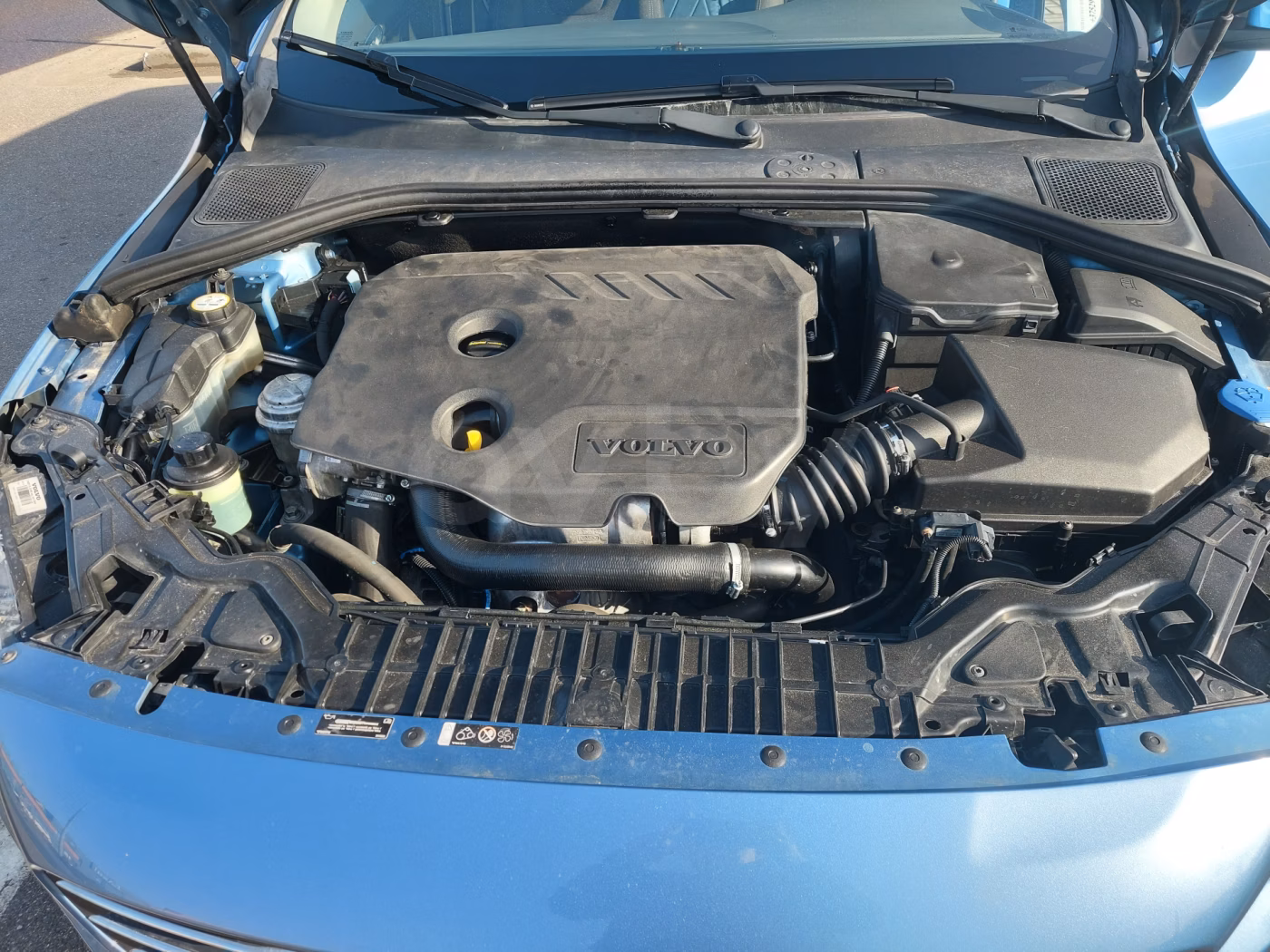 Volvo V60 фото 15