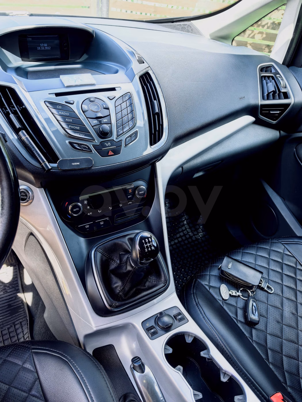 Ford C-MAX фото 11