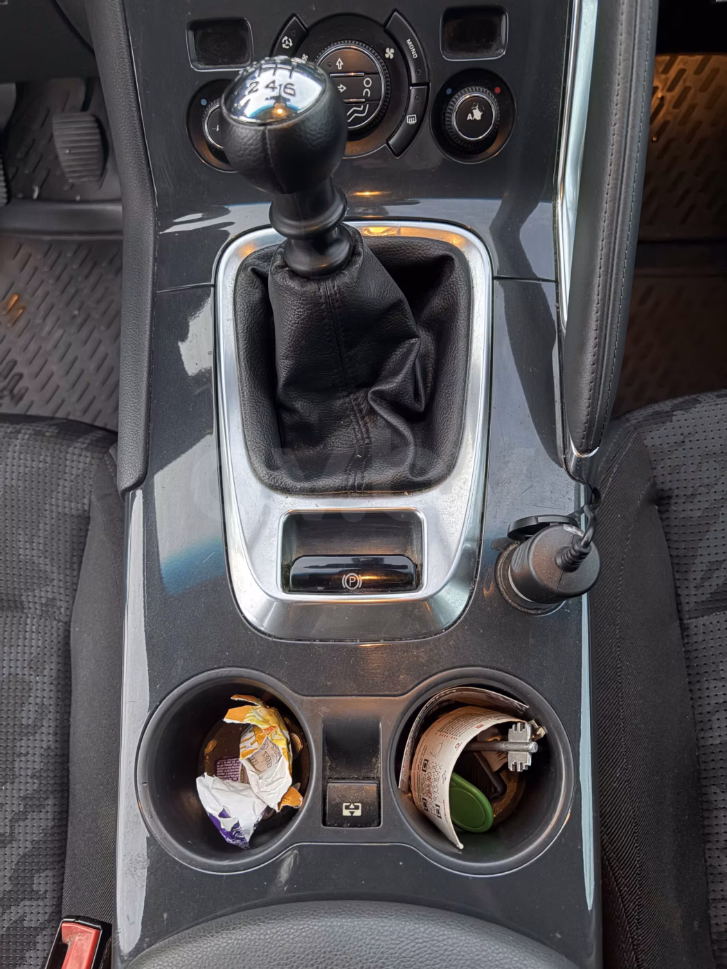 Peugeot 3008 фото 11