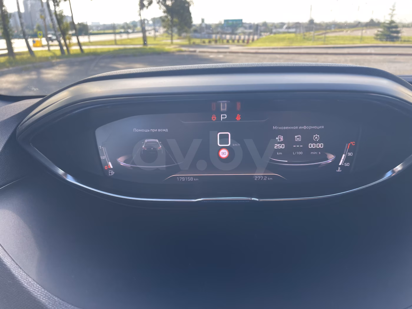 Peugeot 5008 фото 13