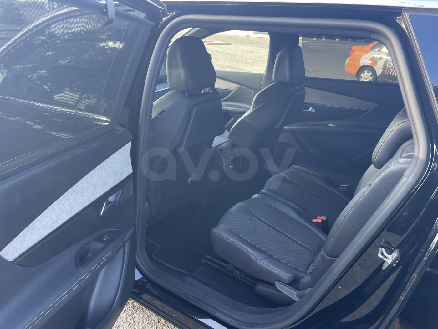 Peugeot 5008 фото 19