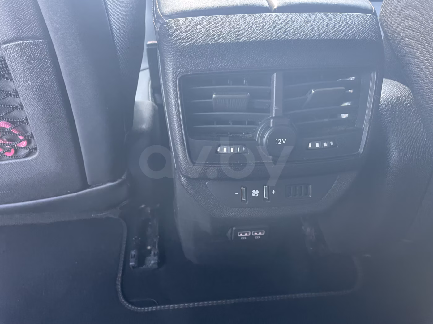 Peugeot 5008 фото 17