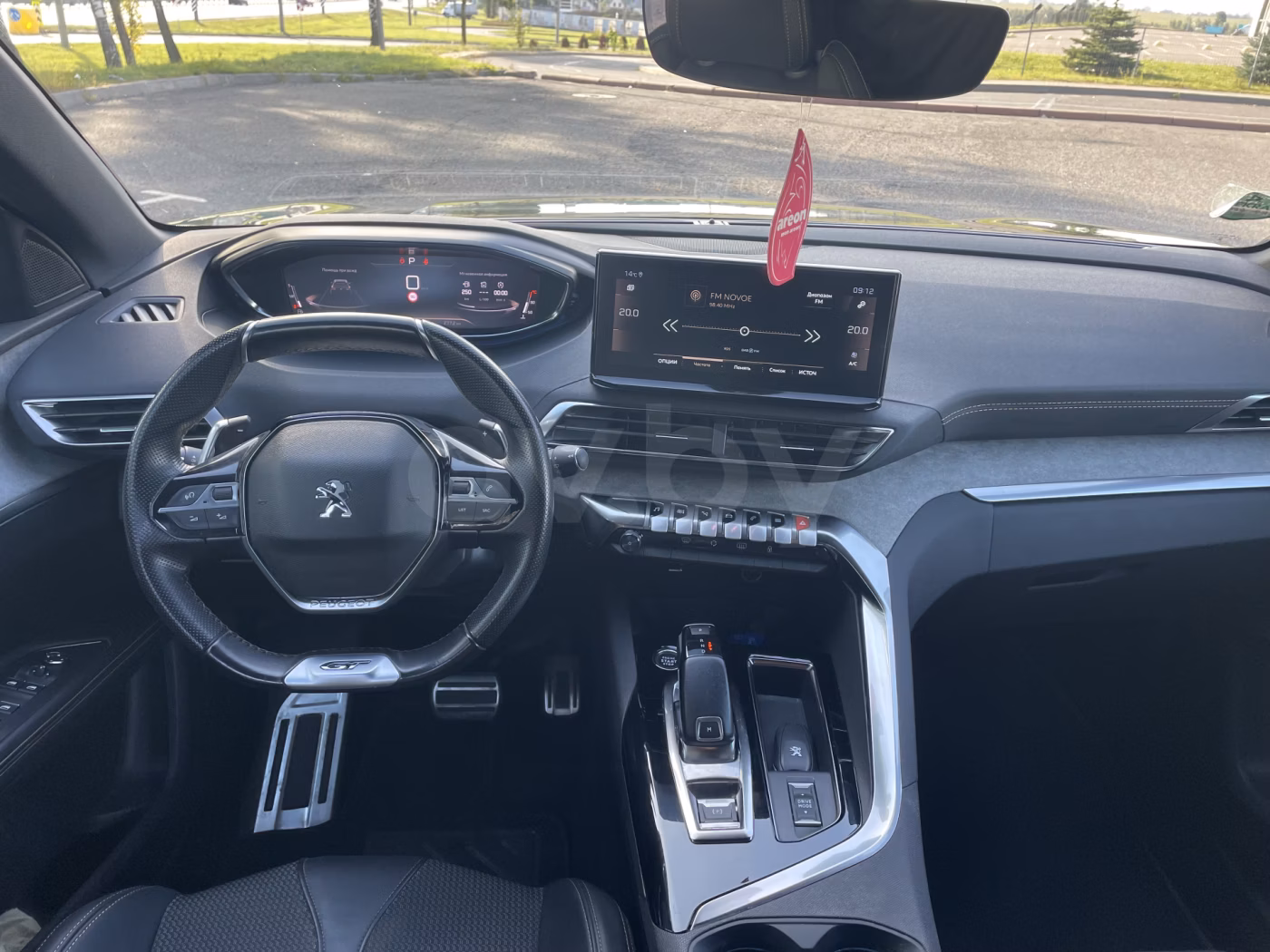 Peugeot 5008 фото 9