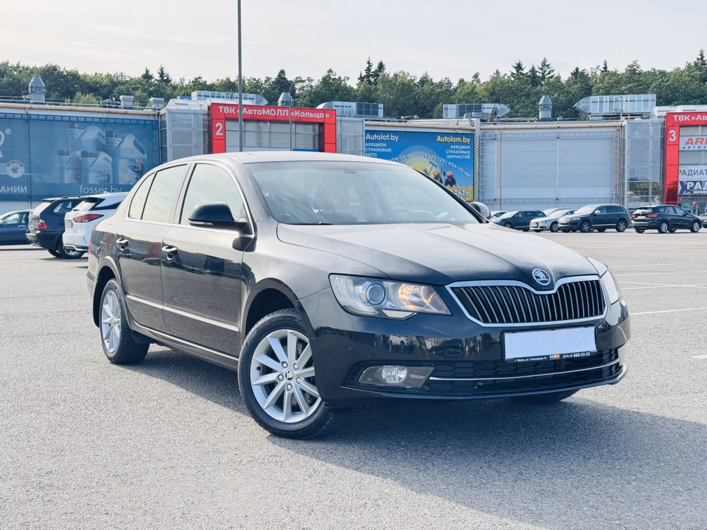 Skoda Superb фото 3