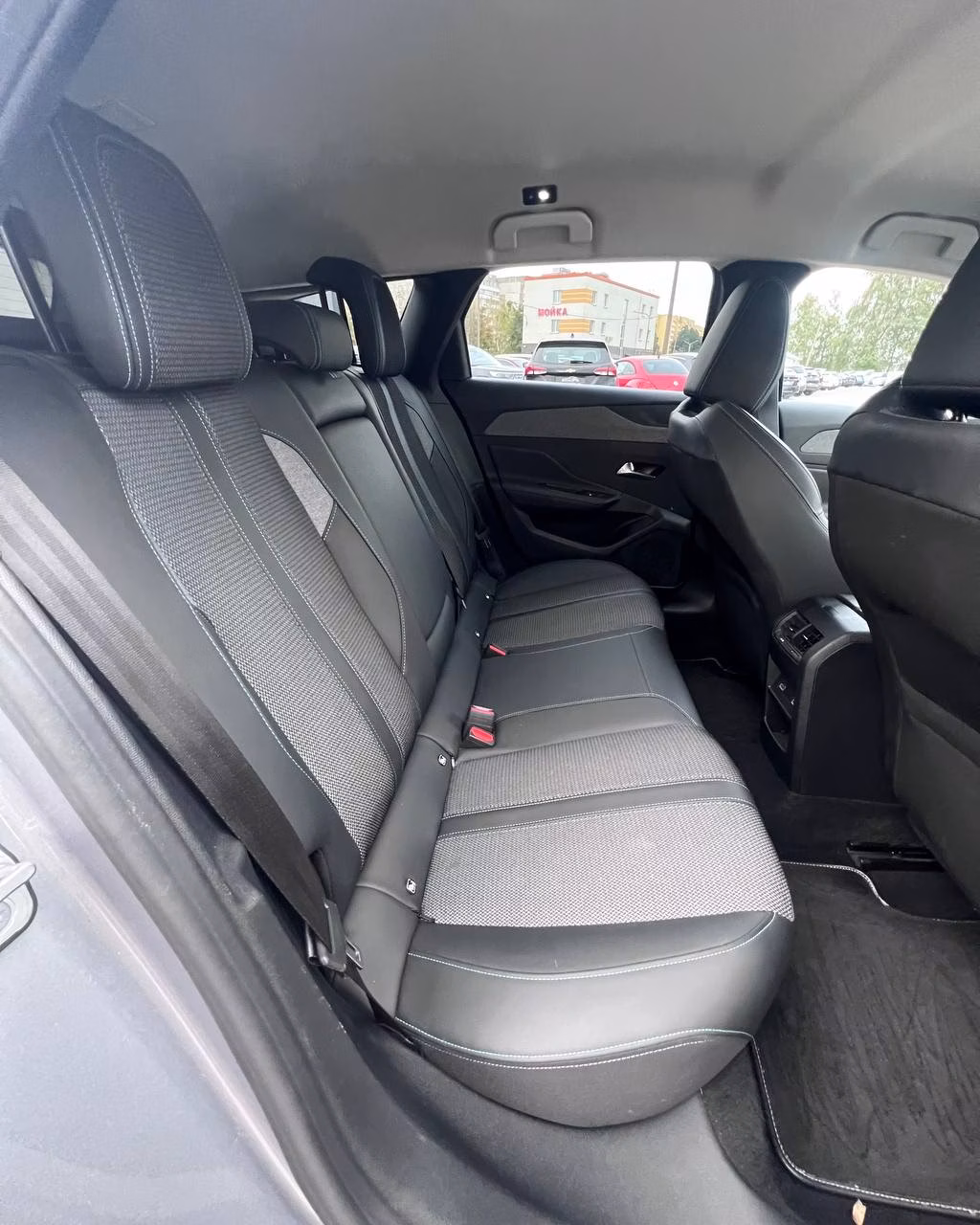 Peugeot 308 фото 14