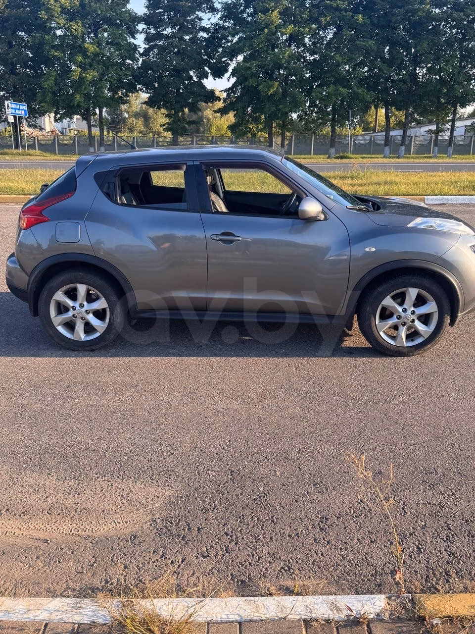 Nissan Juke фото 12
