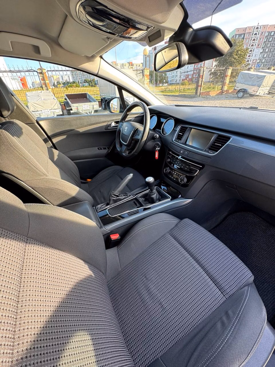 Peugeot 508 фото 13