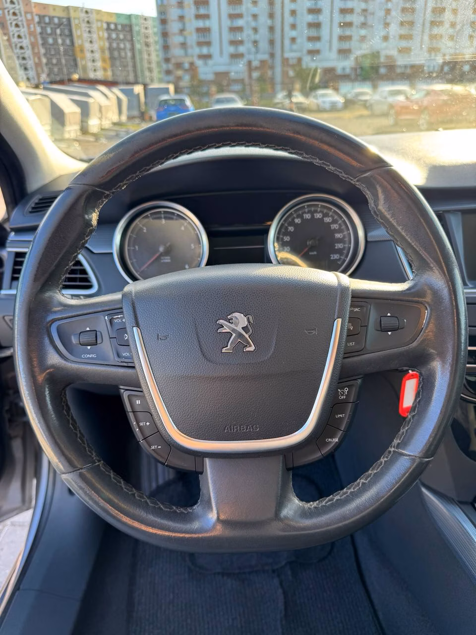 Peugeot 508 фото 21