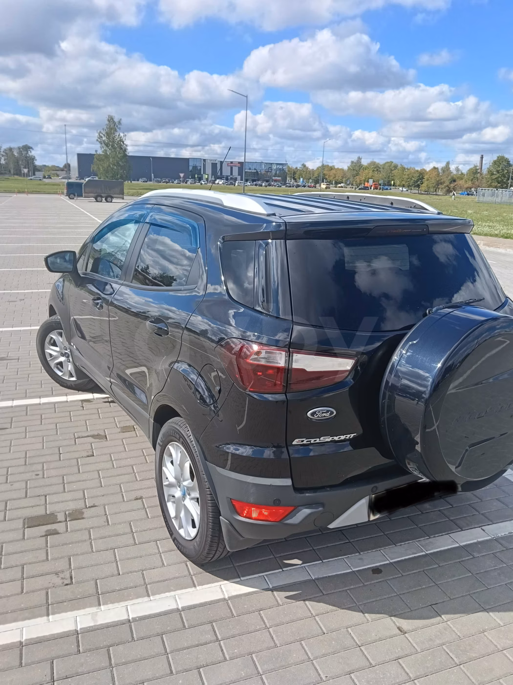 Ford EcoSport фото 7