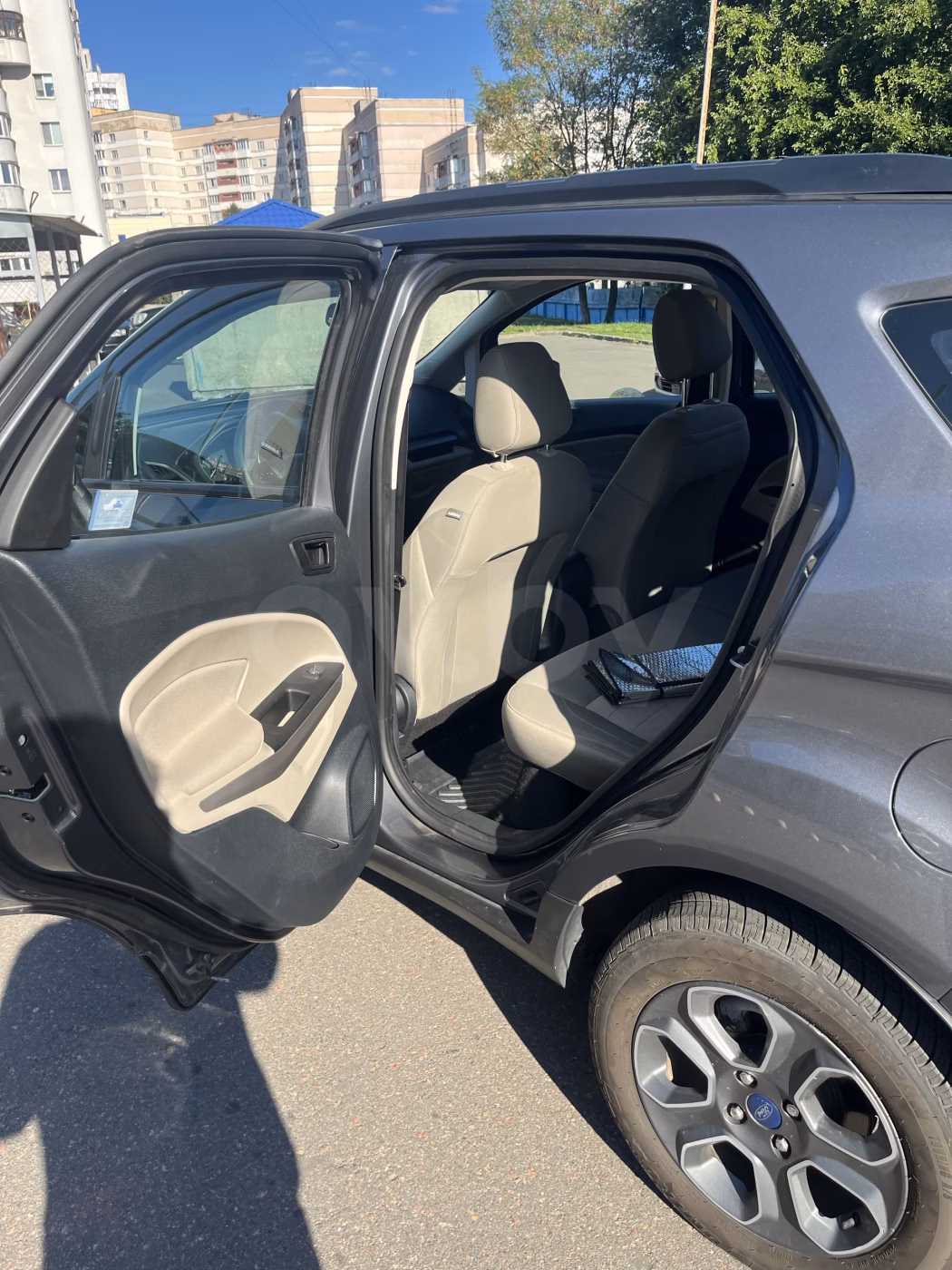 Ford EcoSport фото 12