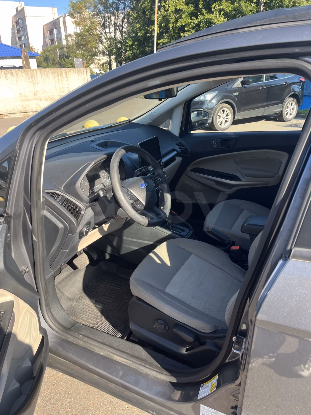 Ford EcoSport фото 11