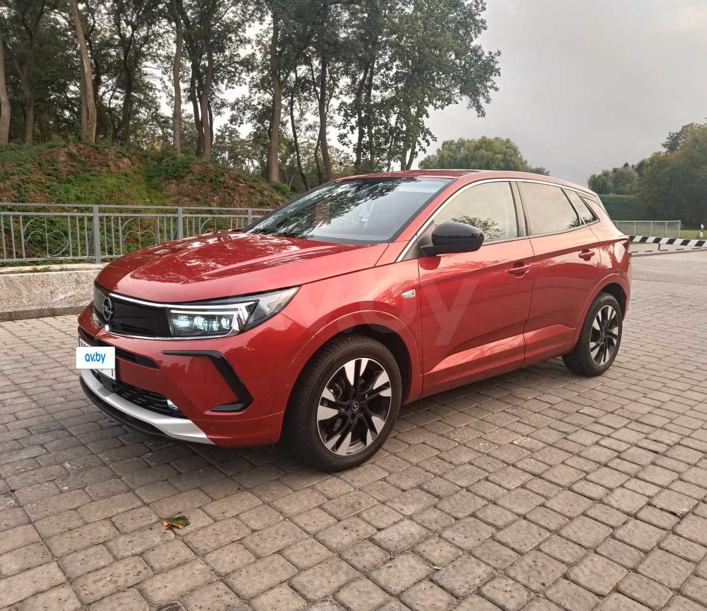 Opel Grandland X фото 8