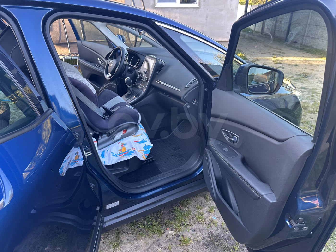 Renault Grand Scenic фото 11