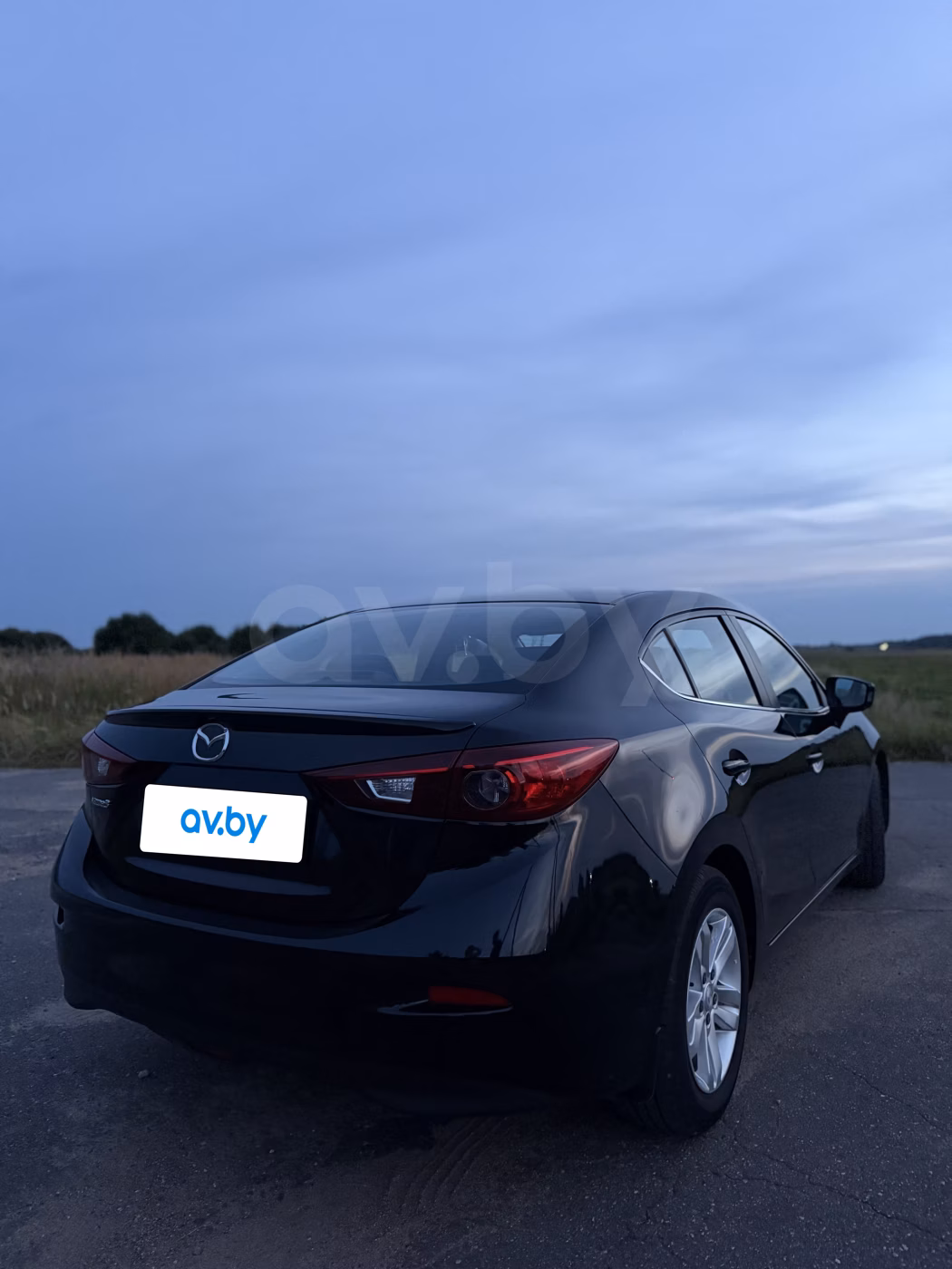 Mazda 3 фото 3