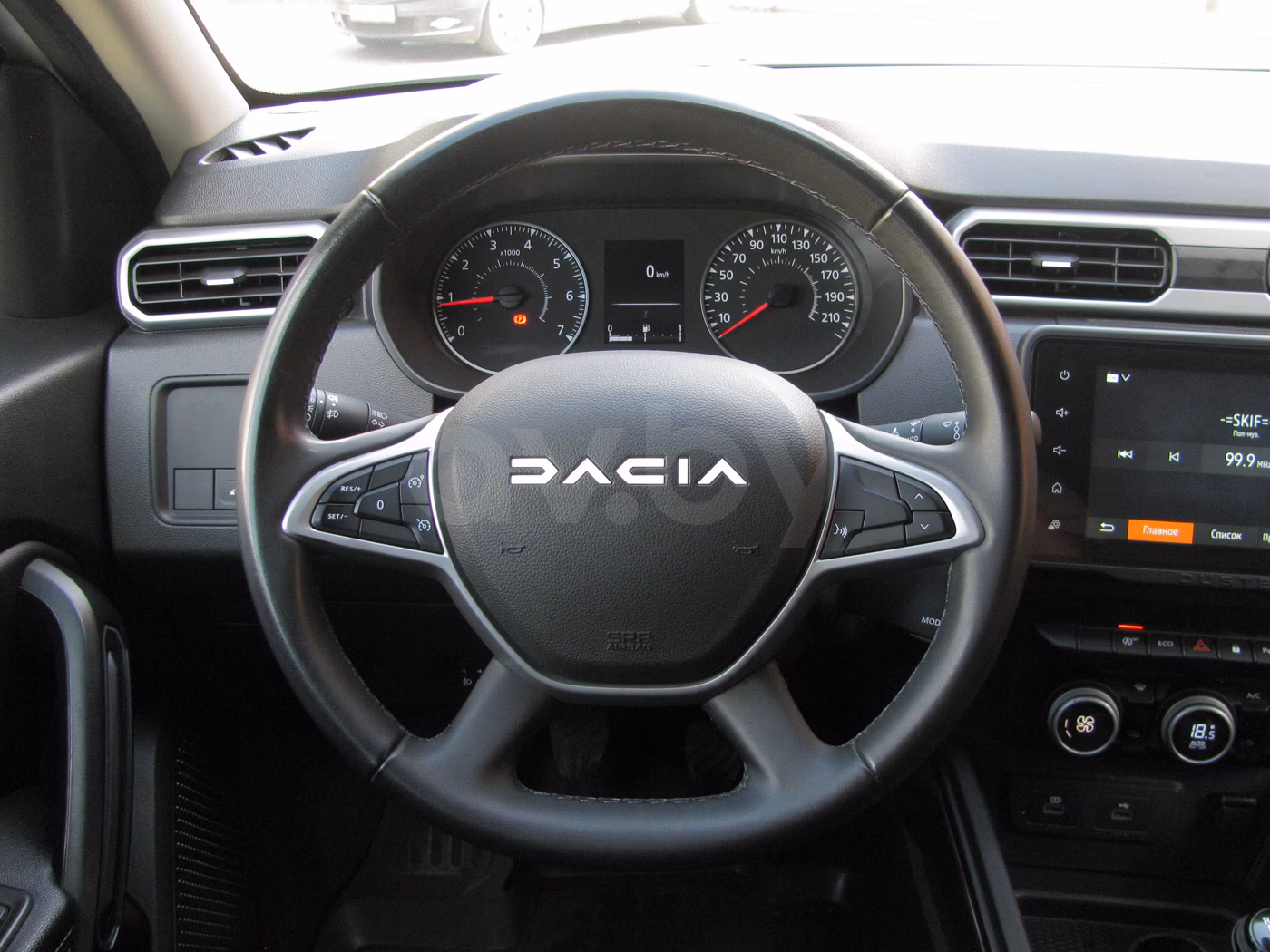 Dacia Duster фото 15