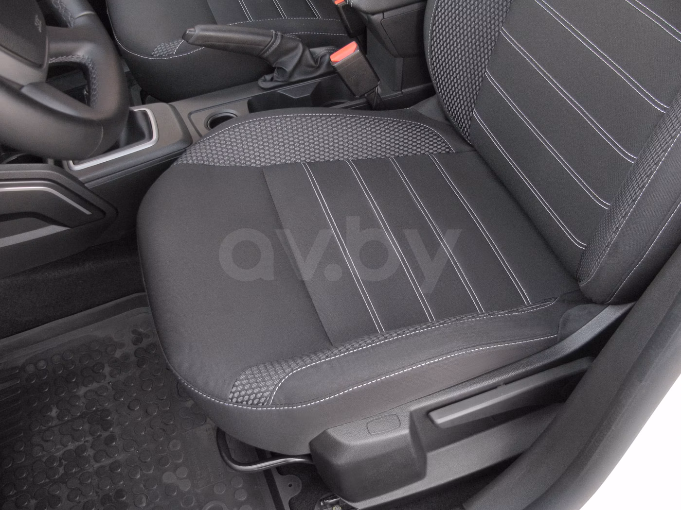 Dacia Duster фото 10