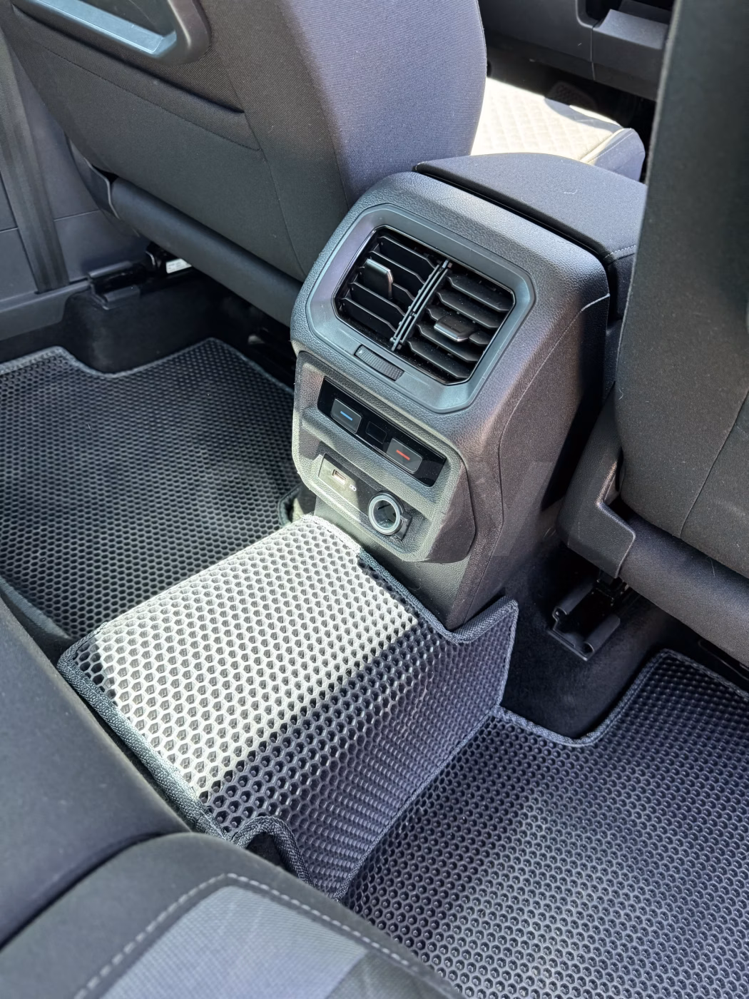 Volkswagen Tiguan фото 5