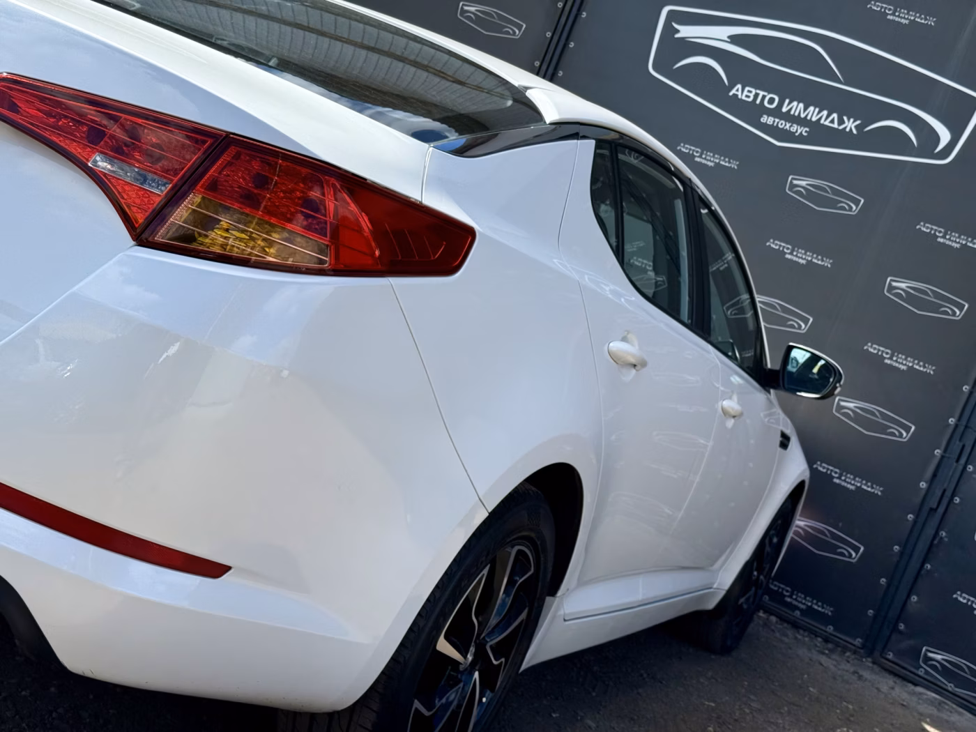 Kia Optima фото 11