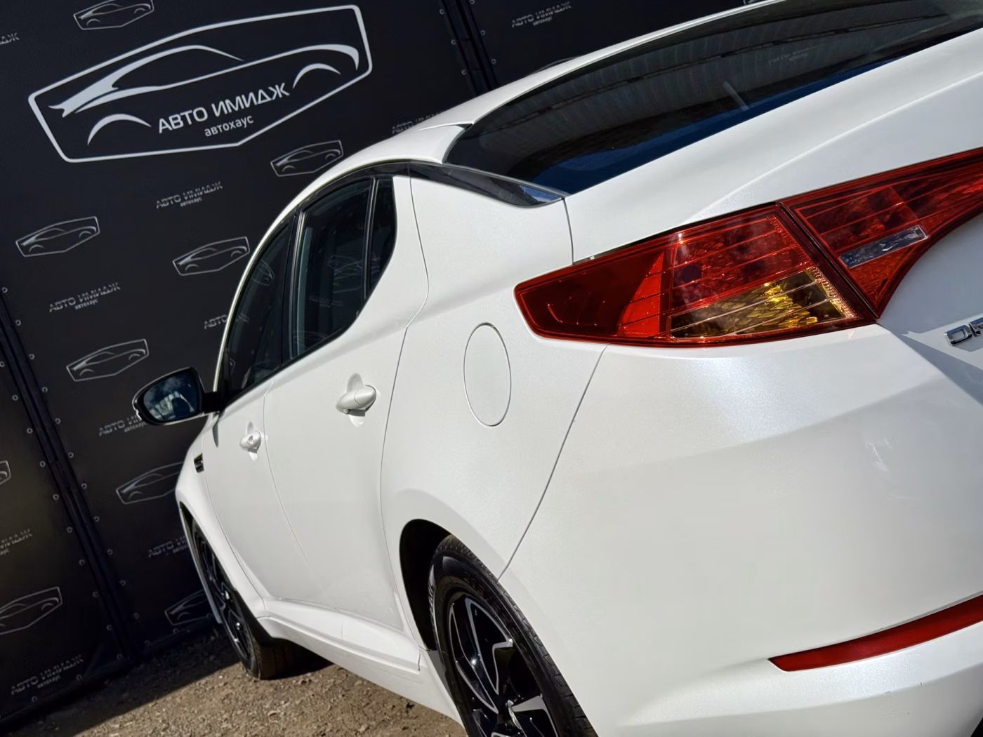 Kia Optima фото 9