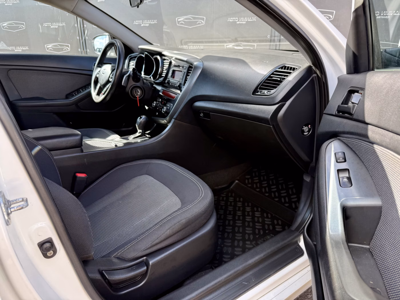 Kia Optima фото 21