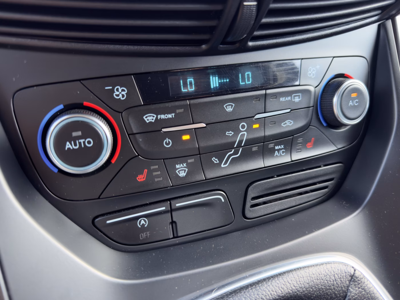 Ford C-MAX фото 14