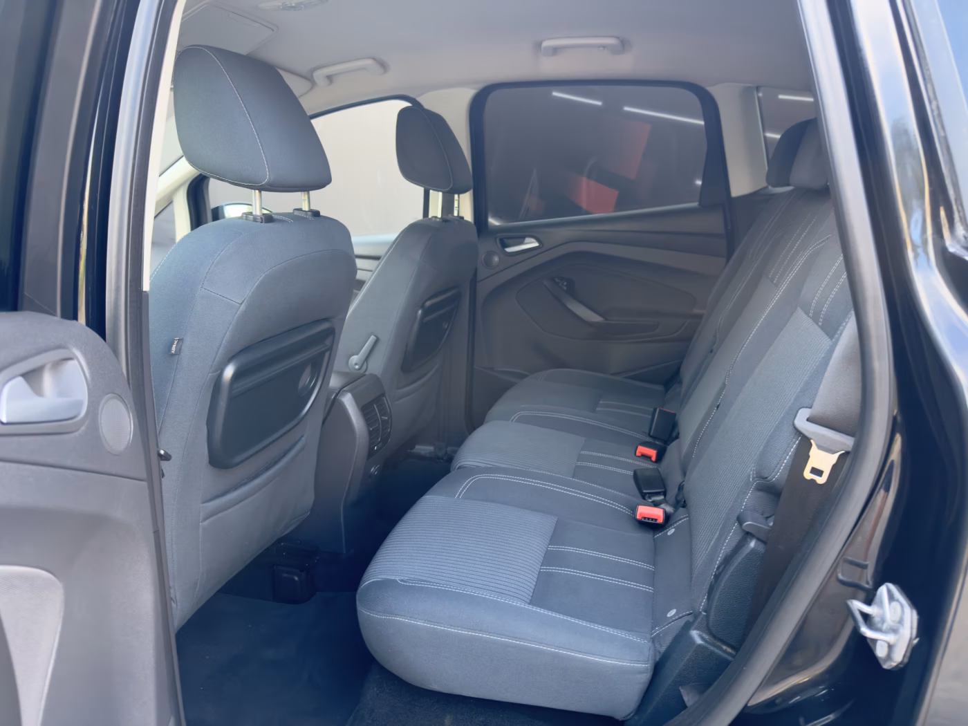 Ford C-MAX фото 20