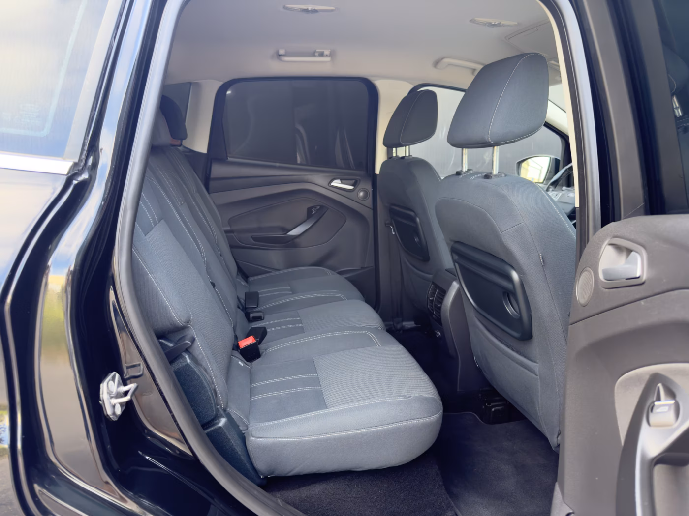 Ford C-MAX фото 19