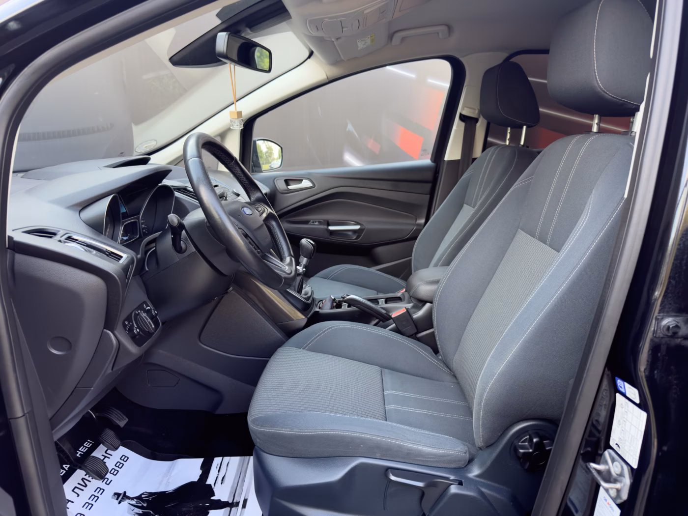 Ford C-MAX фото 10
