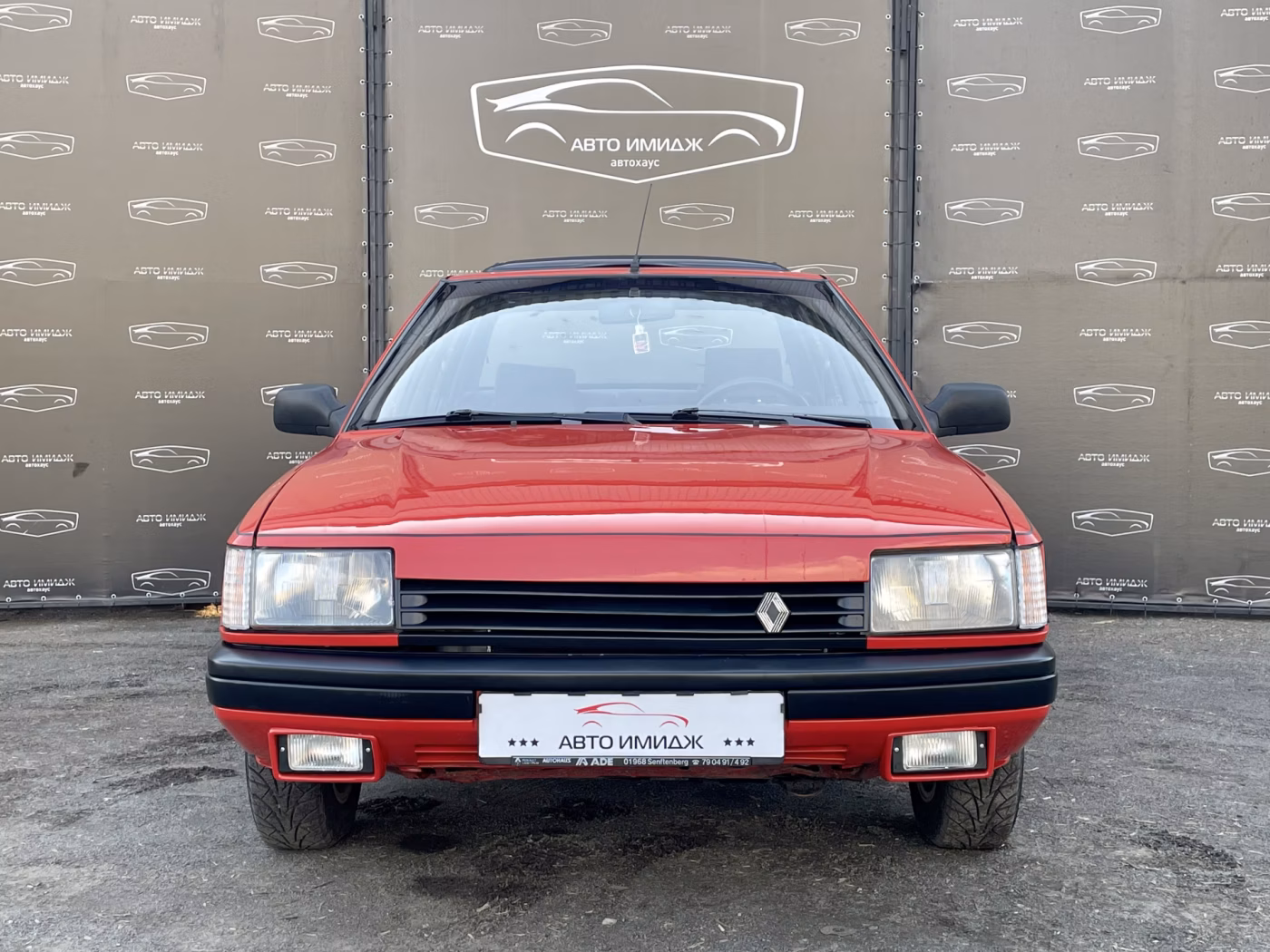 Renault 21 фото 5