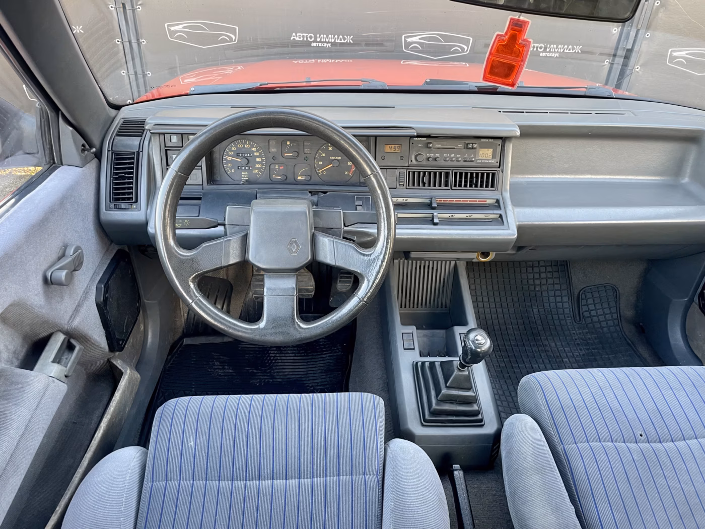 Renault 21 фото 18