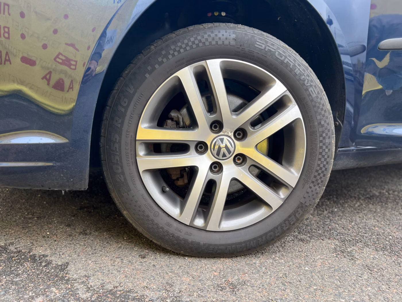 Volkswagen Touran фото 24