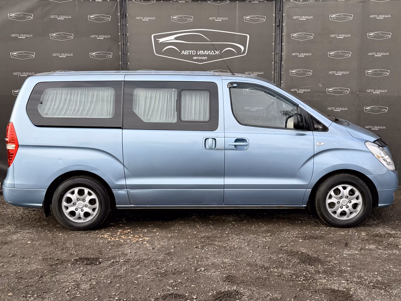 Hyundai H-1(Starex) фото 8