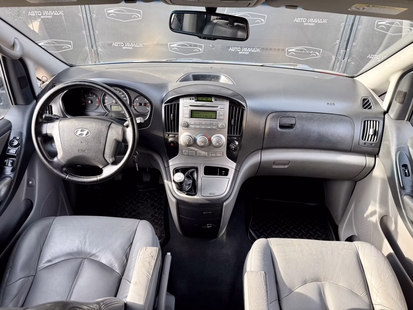 Hyundai H-1(Starex) фото 16