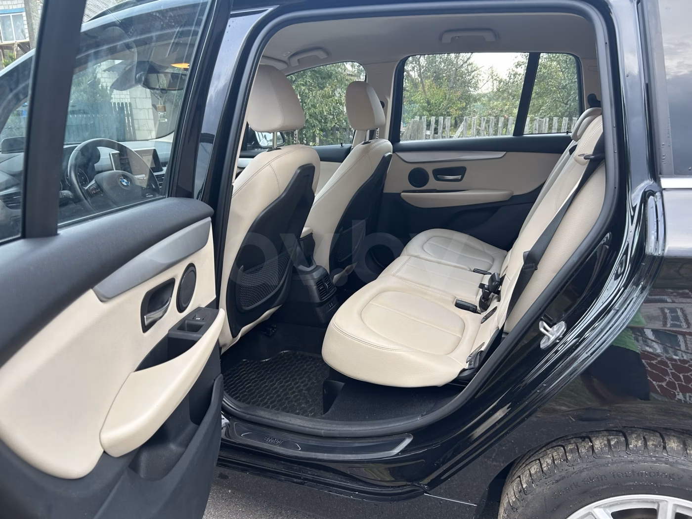 BMW 2 серия Gran Tourer фото 12
