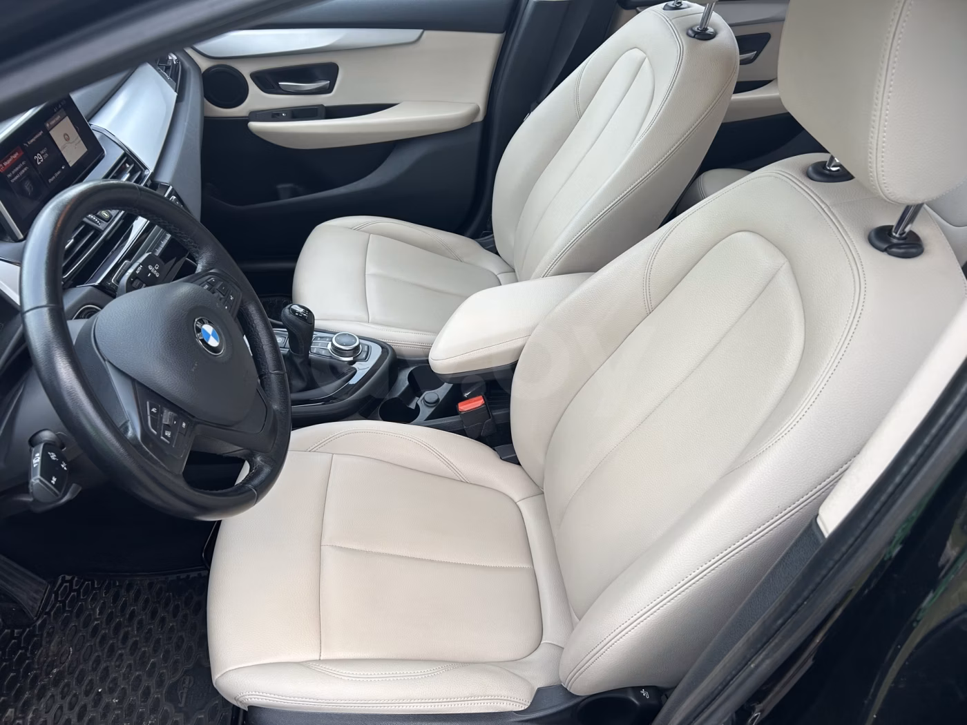 BMW 2 серия Gran Tourer фото 11