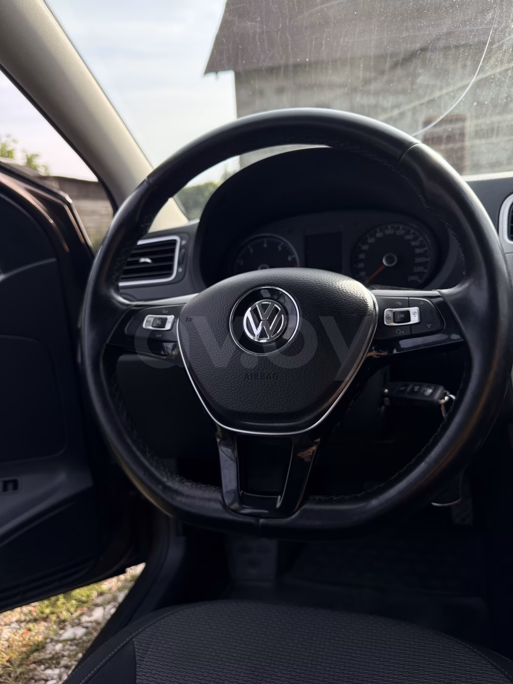 Volkswagen Polo Sedan фото 8
