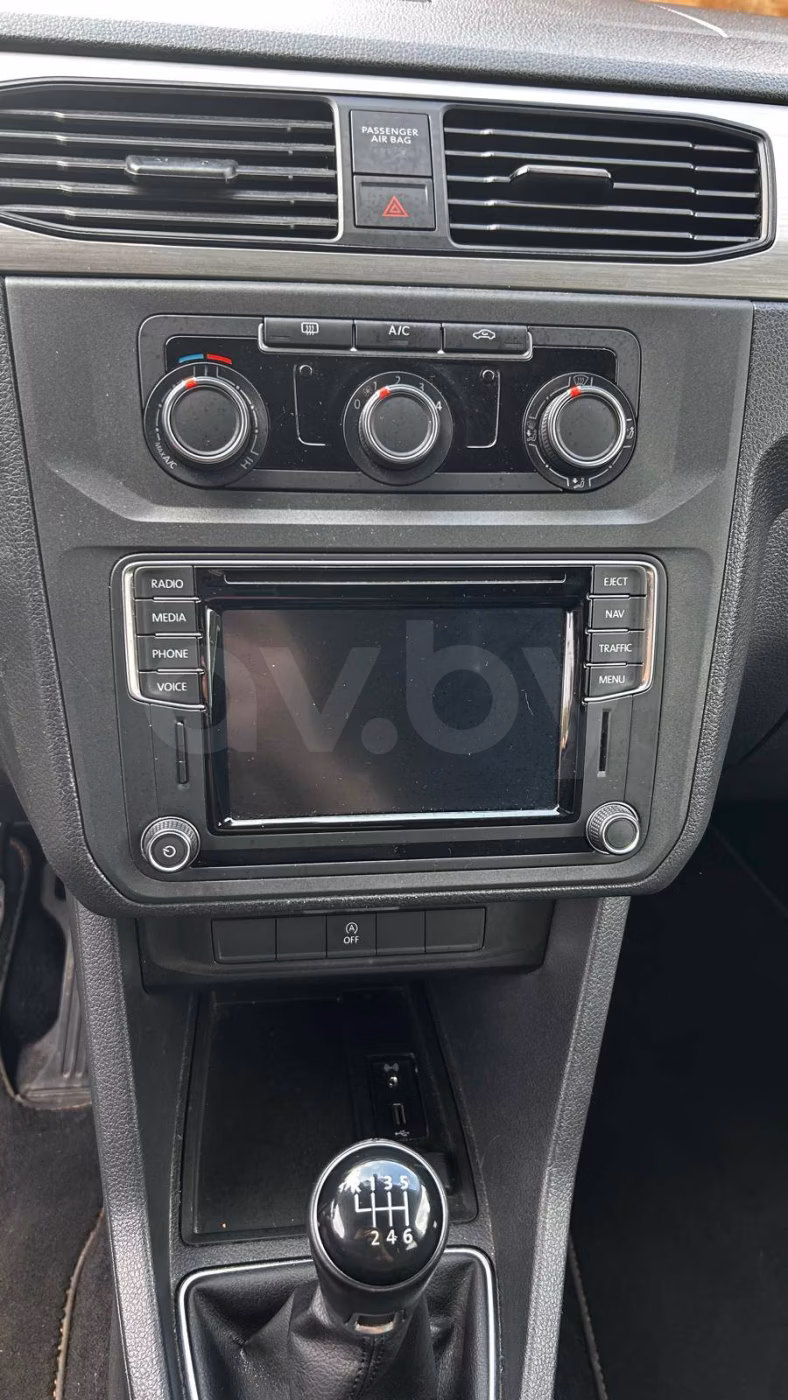Volkswagen Caddy фото 10