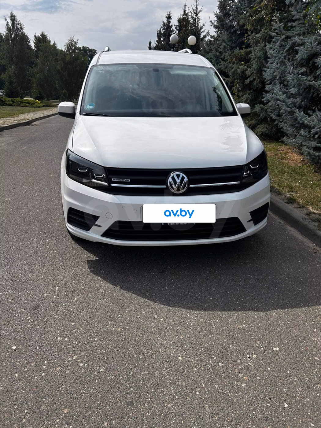 Volkswagen Caddy фото 2