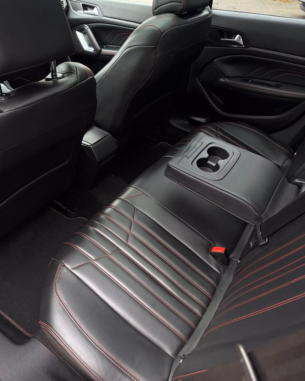 Peugeot 308 фото 11