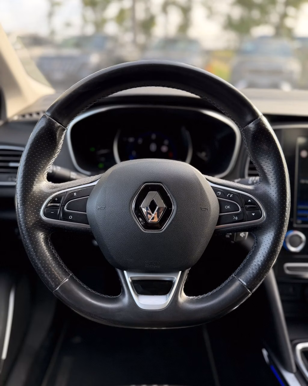 Renault Megane фото 15