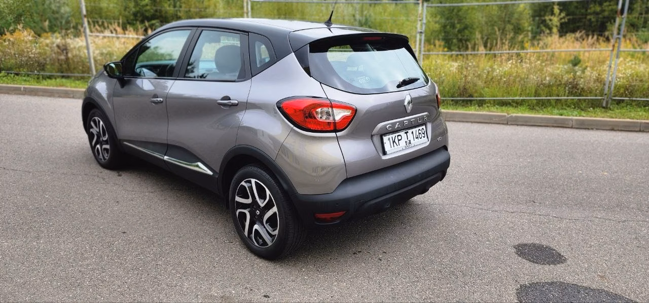 Renault Captur фото 3