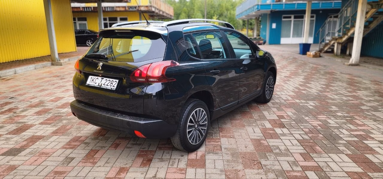 Peugeot 2008 фото 5