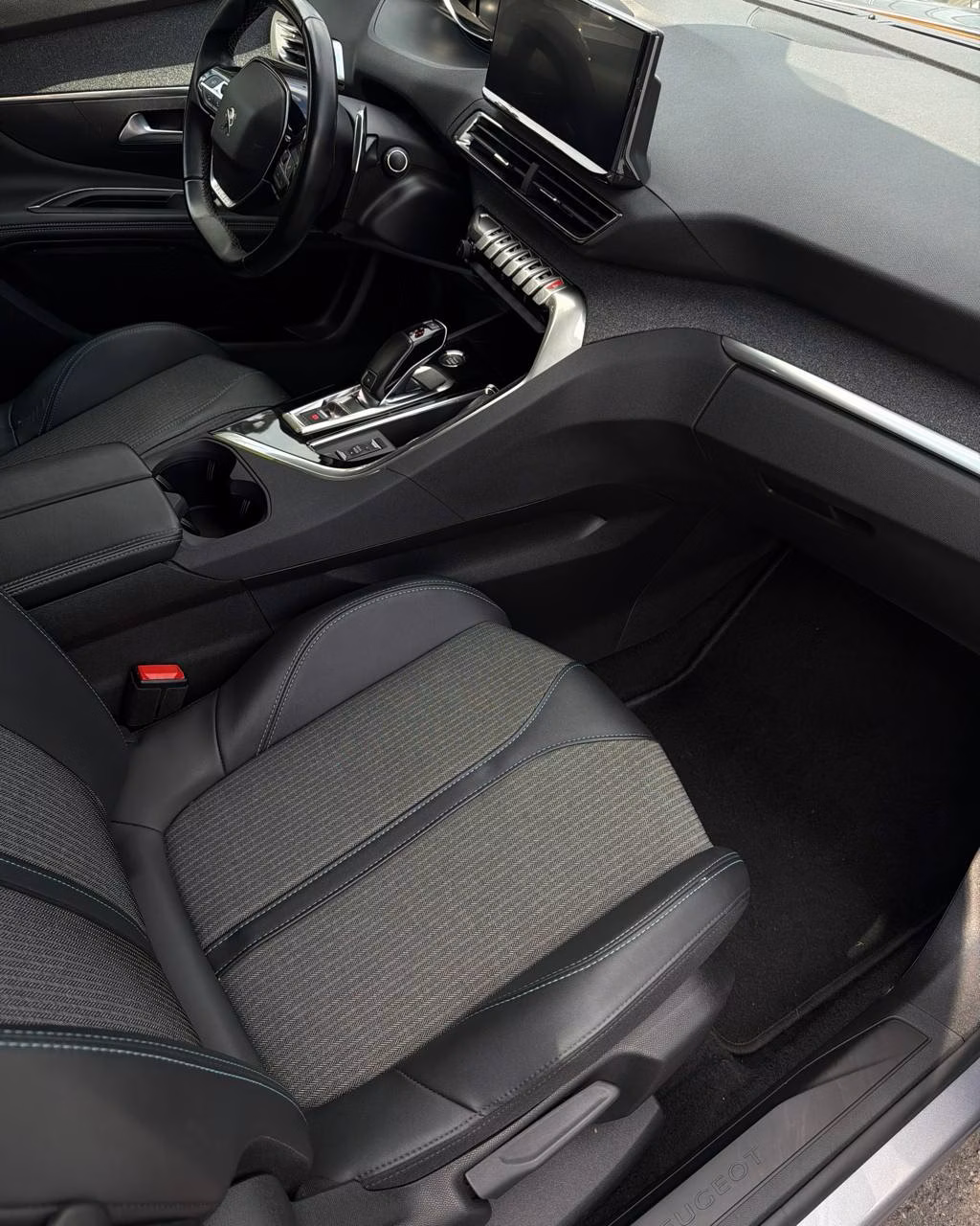 Peugeot 3008 фото 12