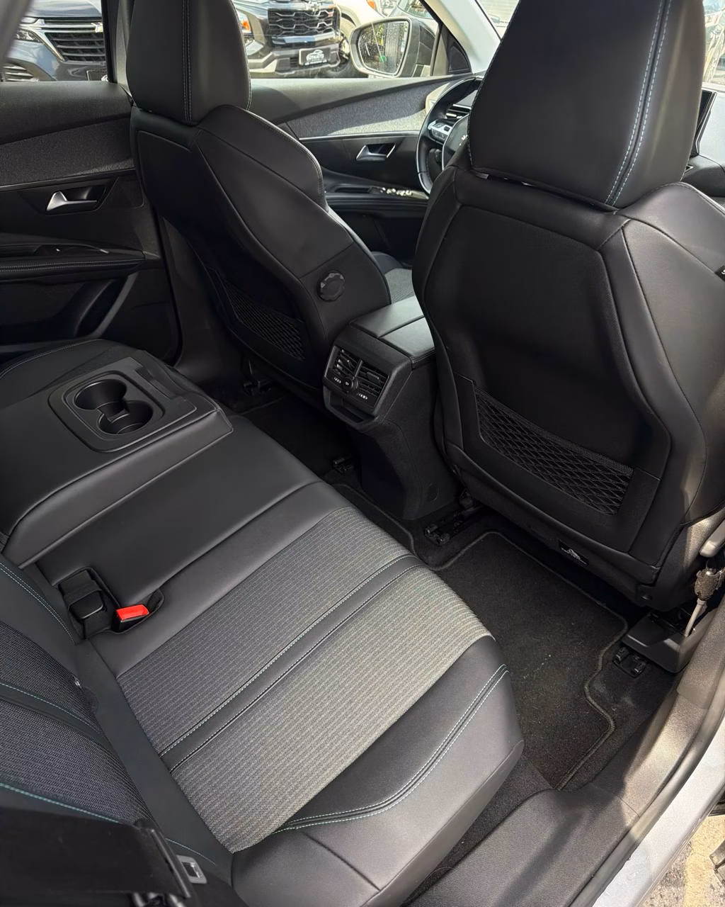 Peugeot 3008 фото 14