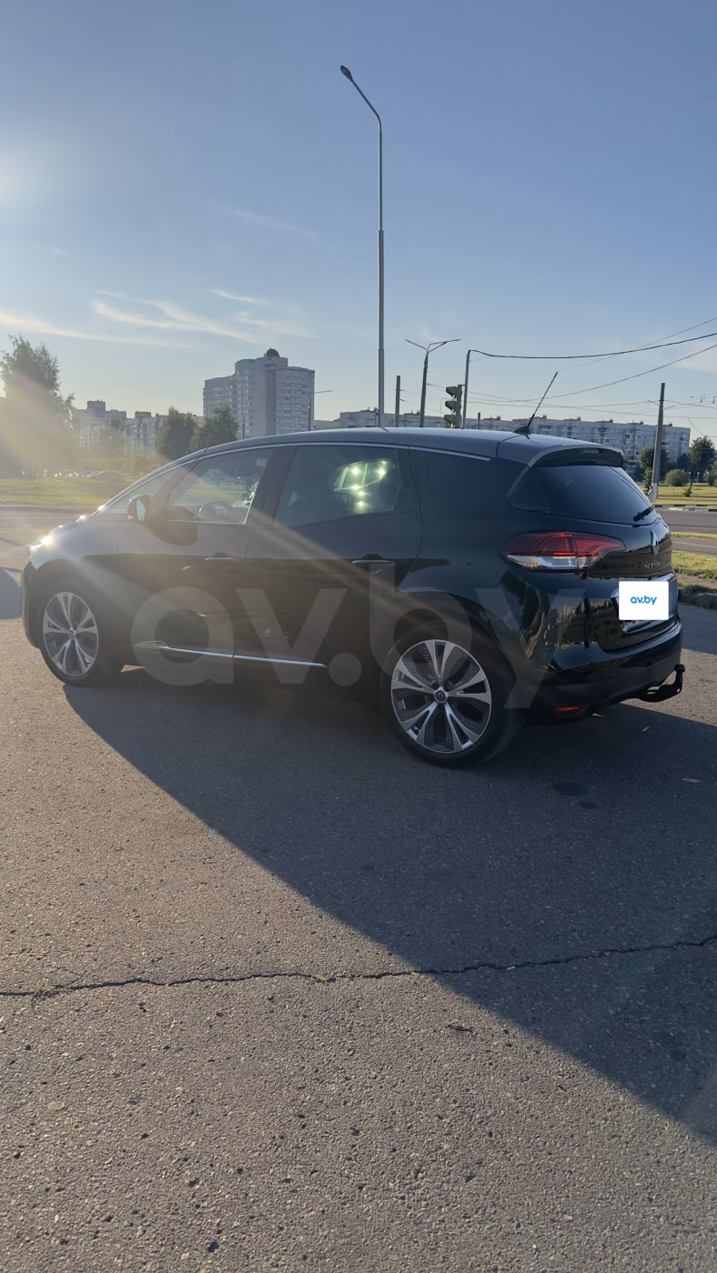 Renault Scenic фото 7