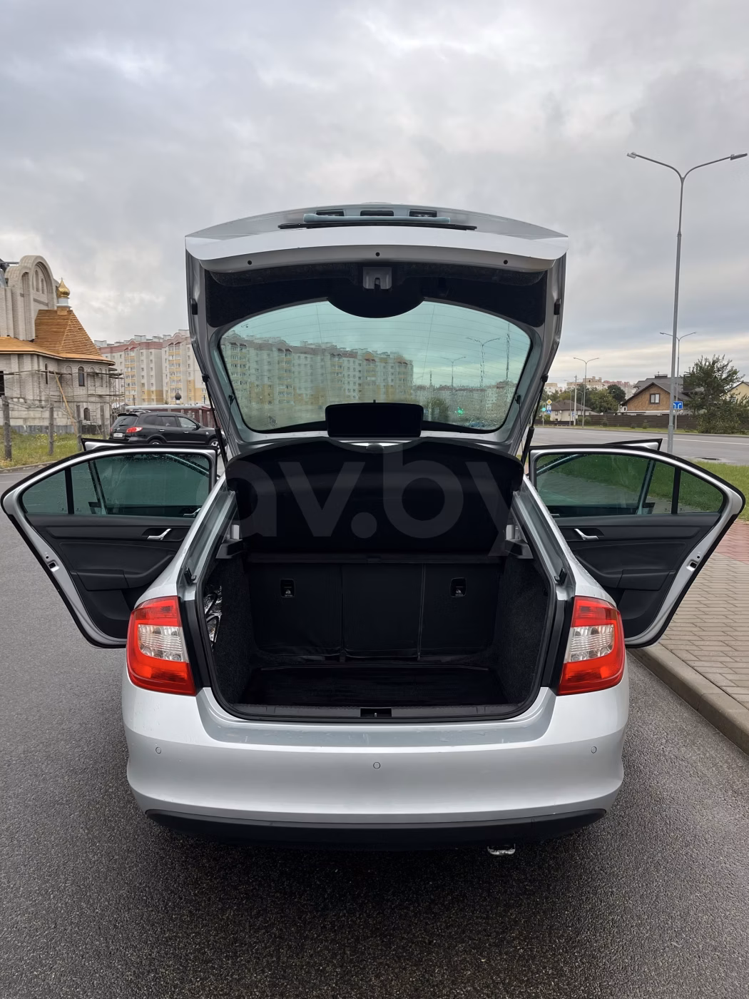 Skoda Rapid фото 13
