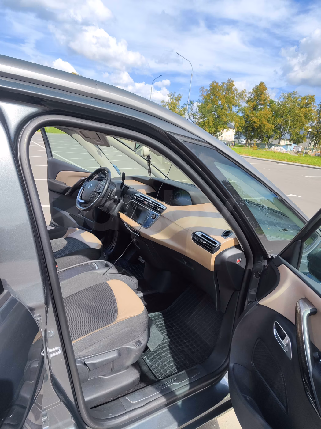 Citroen C4 Grand Picasso фото 14