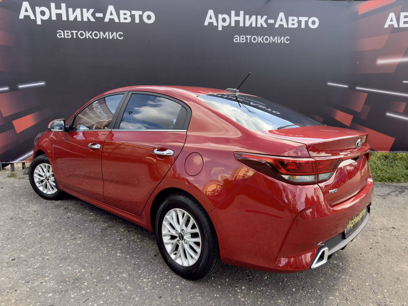Kia Rio фото 6