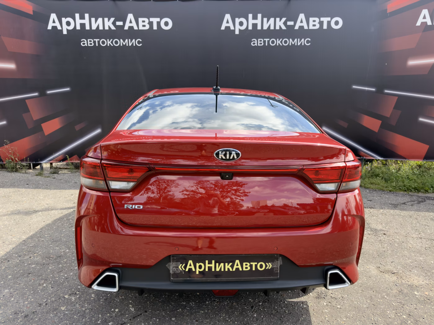 Kia Rio фото 5