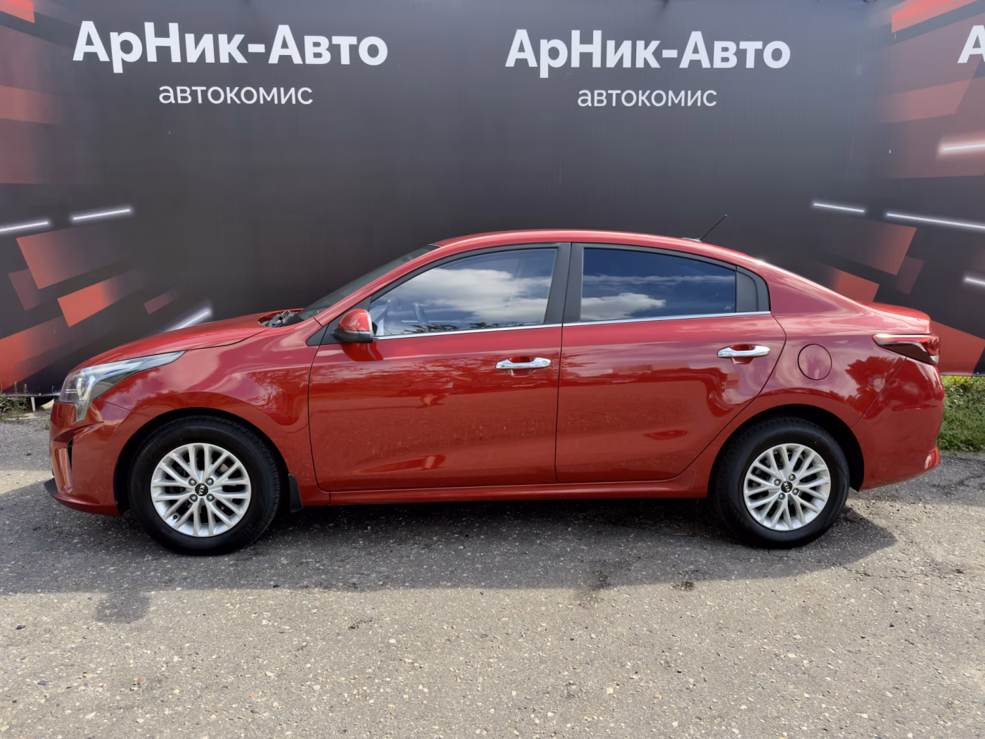 Kia Rio фото 7